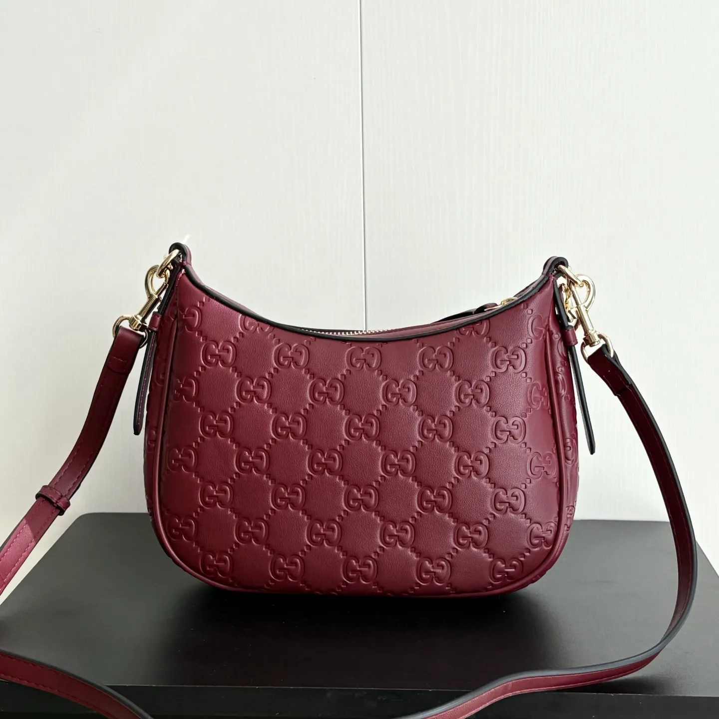 All Categories Official Website "Brand Women's Bags" Women's Bags 💙 GUCCI 2026 New GUCCI Crossbody Bag