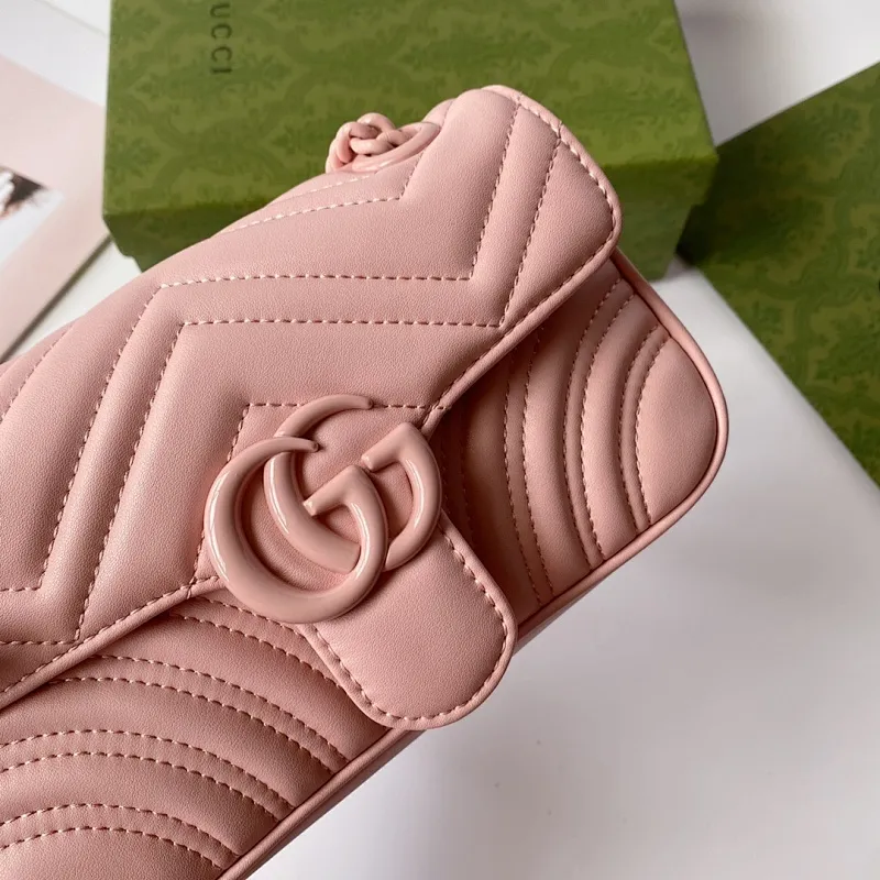 All categories Official website "Brand Women's Bags" Women's Bags 💙 GUCCI 2022 Official New Gucci Crossbody Bag Wholesale 58001900 High Quality Specifications: 22-13-6CM