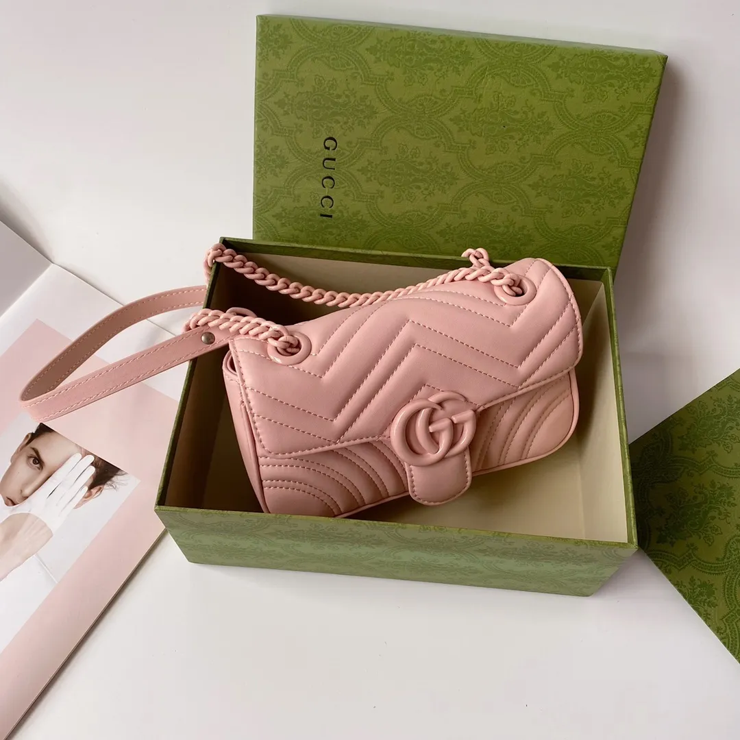 All categories Official website "Brand Women's Bags" Women's Bags 💙 GUCCI 2022 Official New Gucci Crossbody Bag Wholesale 58001900 High Quality Specifications: 22-13-6CM