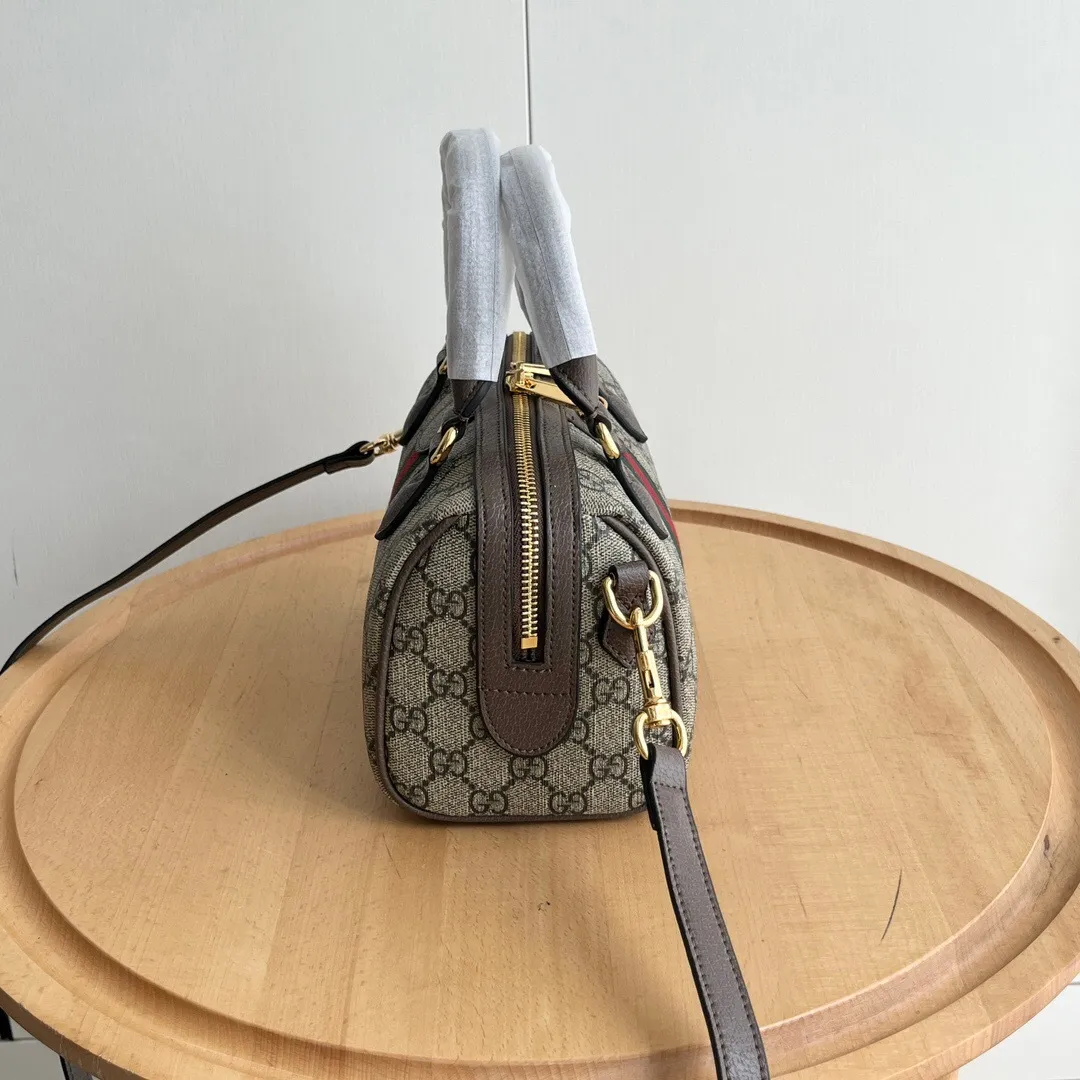 All Categories Official Website "Brand Women's Bags" Women's Bags 💙 GUCCI 2024 Official Website New GUCCI Crossbody Bag
