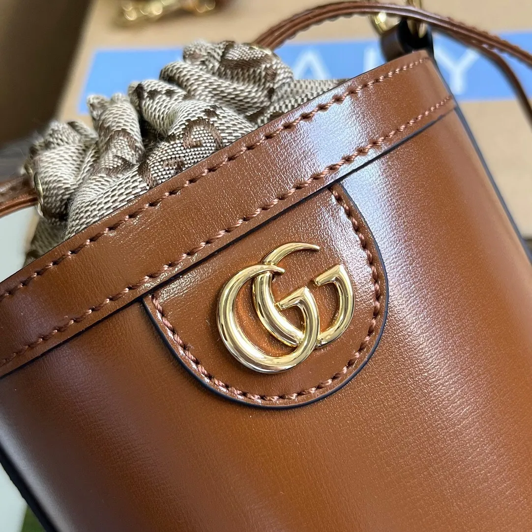 All Categories Official Website "Brand Women's Bags" Women's Bags 💙 GUCCI 2025 New GUCCI Crossbody Bag