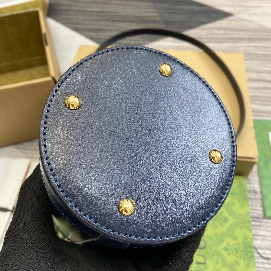 All Categories Official Website "Brand Women's Bags" Women's Bags 💙 GUCCI 2025 New GUCCI Crossbody Bag