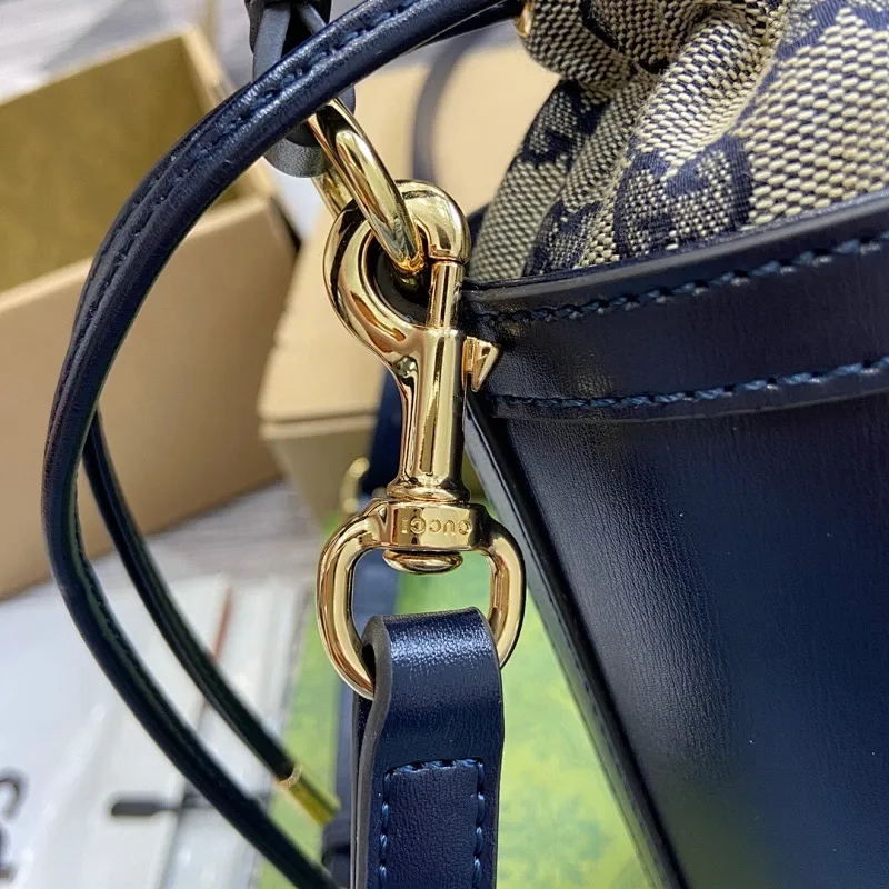 All Categories Official Website "Brand Women's Bags" Women's Bags 💙 GUCCI 2025 New GUCCI Crossbody Bag