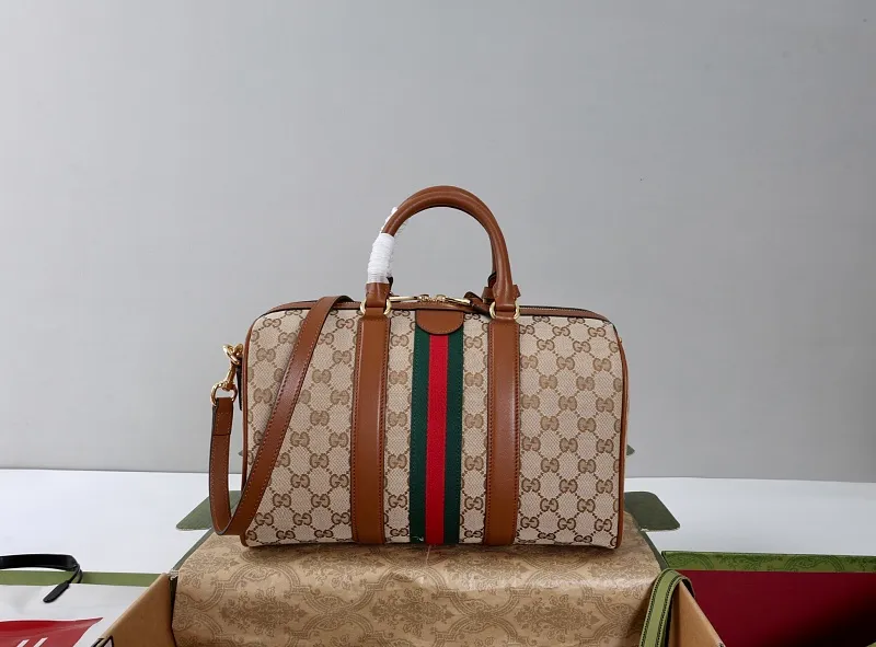 All categories Official website "Brand Women's Bags" Women's Bags 💙 GUCCI 2026 GUCCI new crossbody shoulder bag