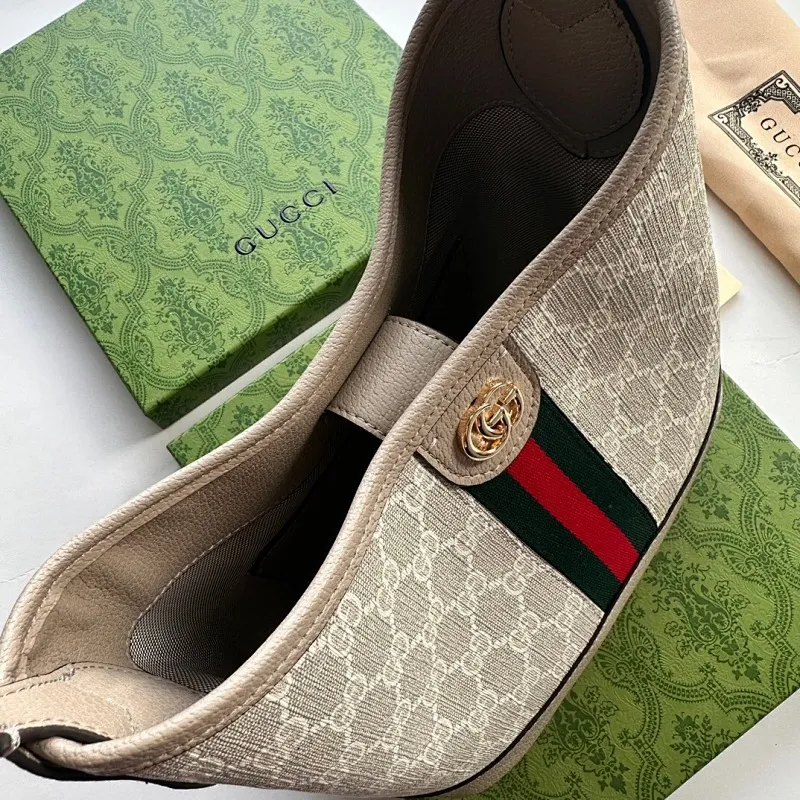 All Categories Official Website "Brand Women's Bags" Women's Bags 💙 GUCCI 2024 Official Website New GUCCI Crossbody Bag