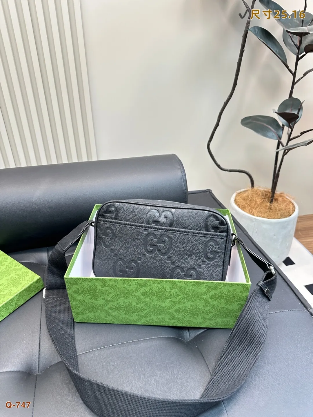 All Categories Official Website "Brand Women's Bags" Women's Bags 💙 GUCCI 2025 New Gucci Crossbody Bag