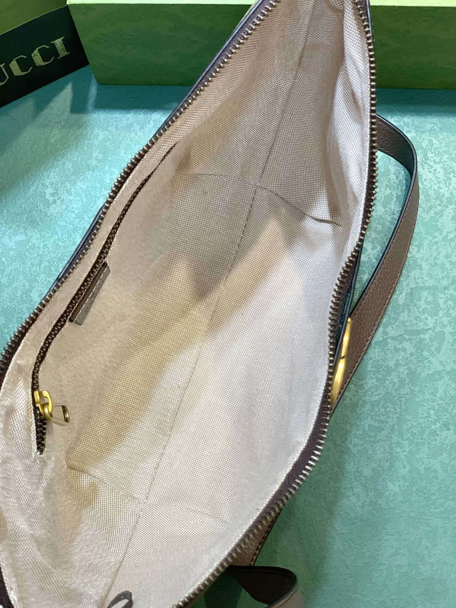 All categories Official website "Brand Women's Bags" Women's Bags 💙 GUCCI 2023 latest GUCCI crossbody bag