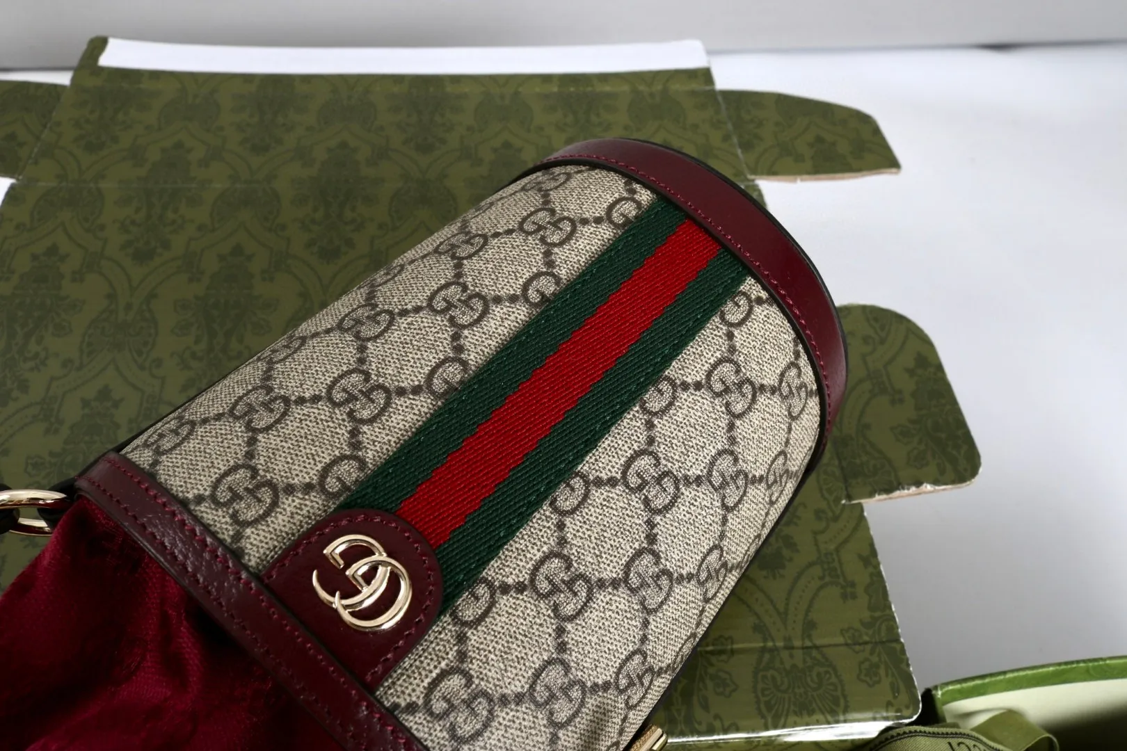 All Categories Official Website "Brand Women's Bags" Women's Bags 💙 GUCCI versatile lightweight crossbody bag for men and women