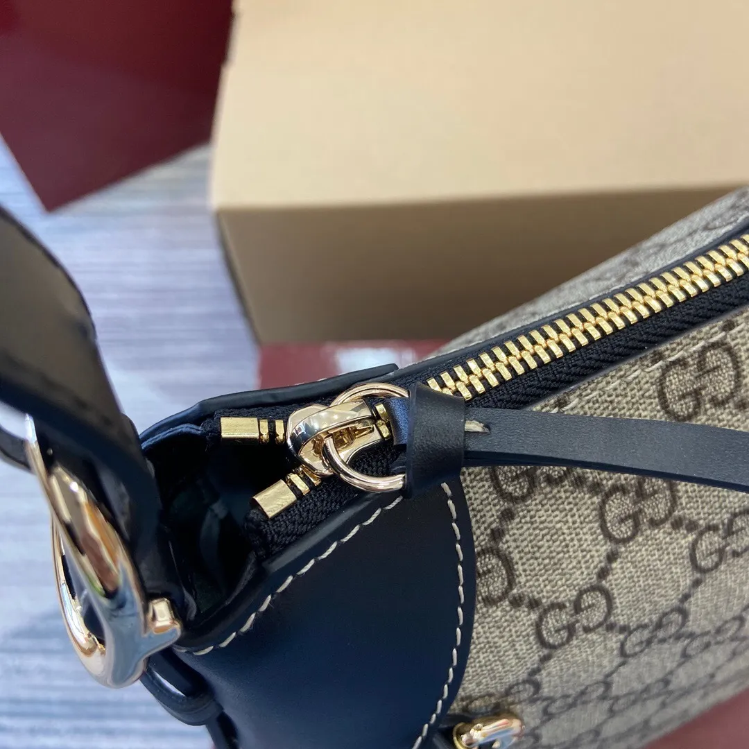 All Categories Official Website "Brand Women's Bags" Women's Bags 💙 GUCCI 2025 New GUCCI Crossbody Bag