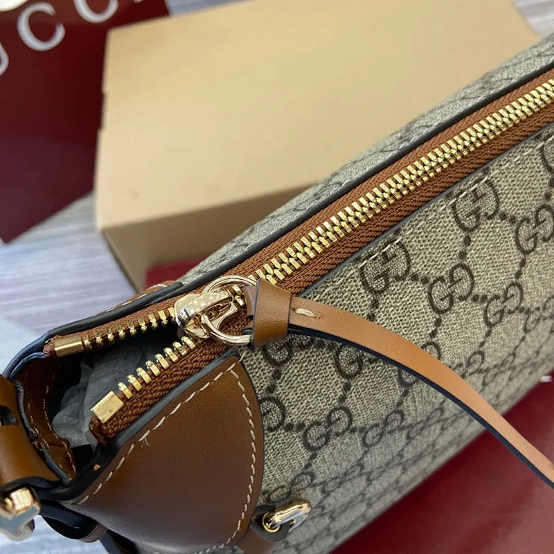All Categories Official Website "Brand Women's Bags" Women's Bags 💙 GUCCI 2025 New GUCCI Crossbody Bag