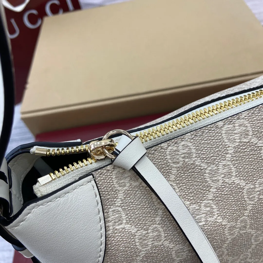 All Categories Official Website "Brand Women's Bags" Women's Bags 💙 GUCCI 2025 New GUCCI Crossbody Bag
