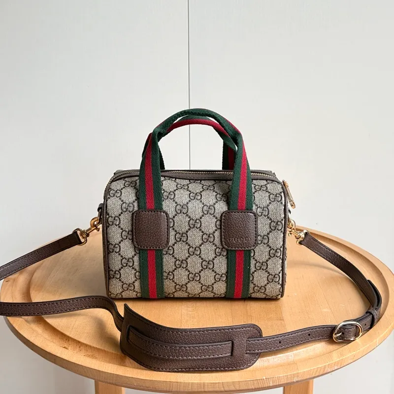 All Categories Official Website "Brand Women's Bags" Women's Bags 💙 GUCCI 2026 New GUCCI Crossbody Bag