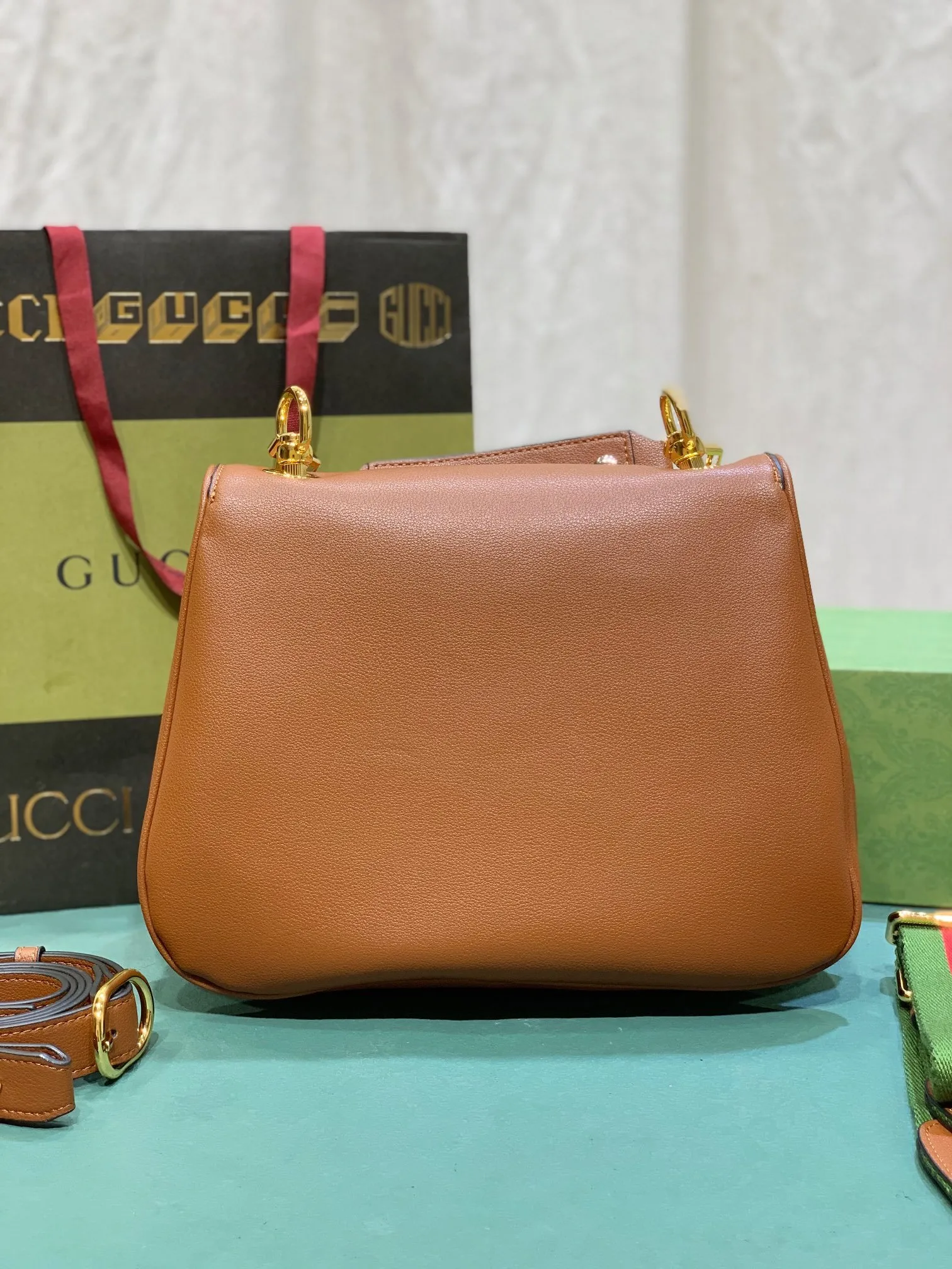All categories Official website "Brand Women's Bags" Women's Bags 💙 GUCCI 2024 latest GUCCI crossbody bag