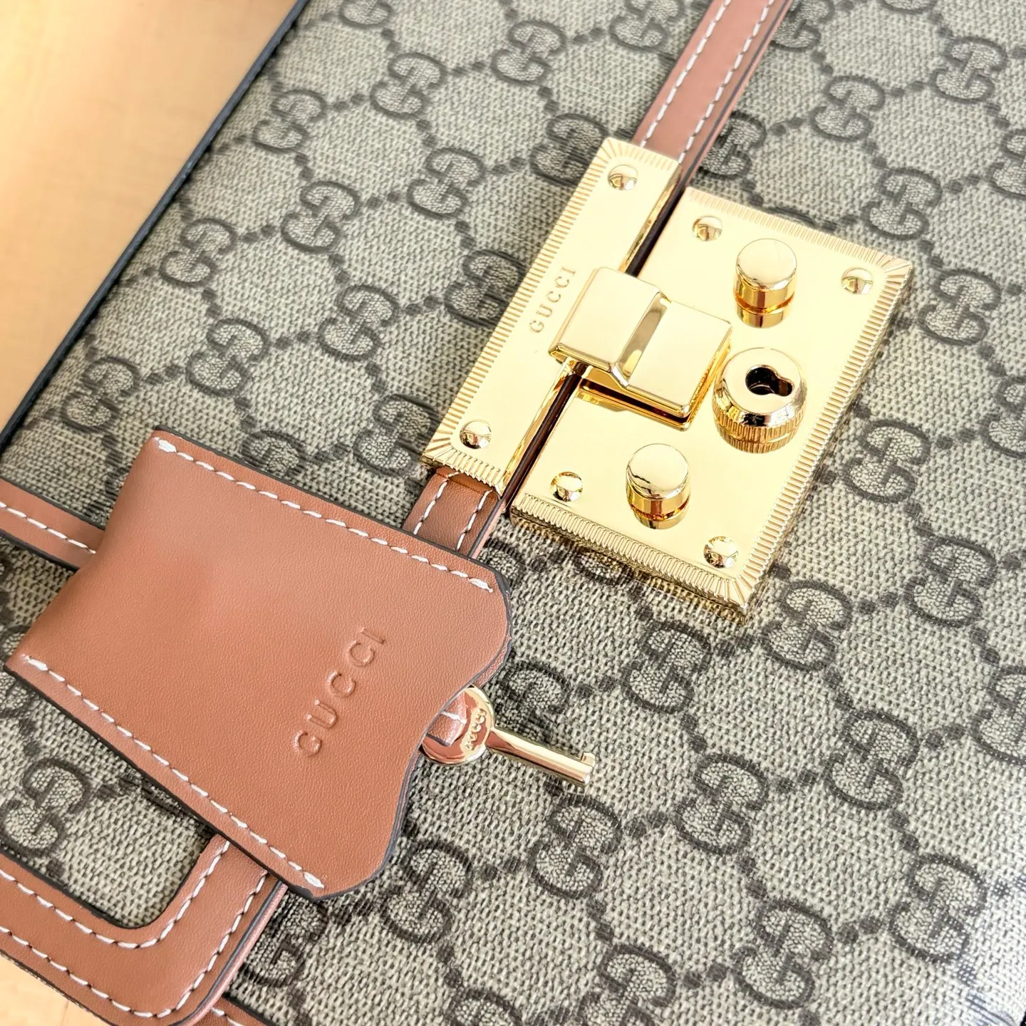 All Categories Official Website "Brand Women's Bags" Women's Bags 💙 GUCCI 2026 New GUCCI Crossbody Bag
