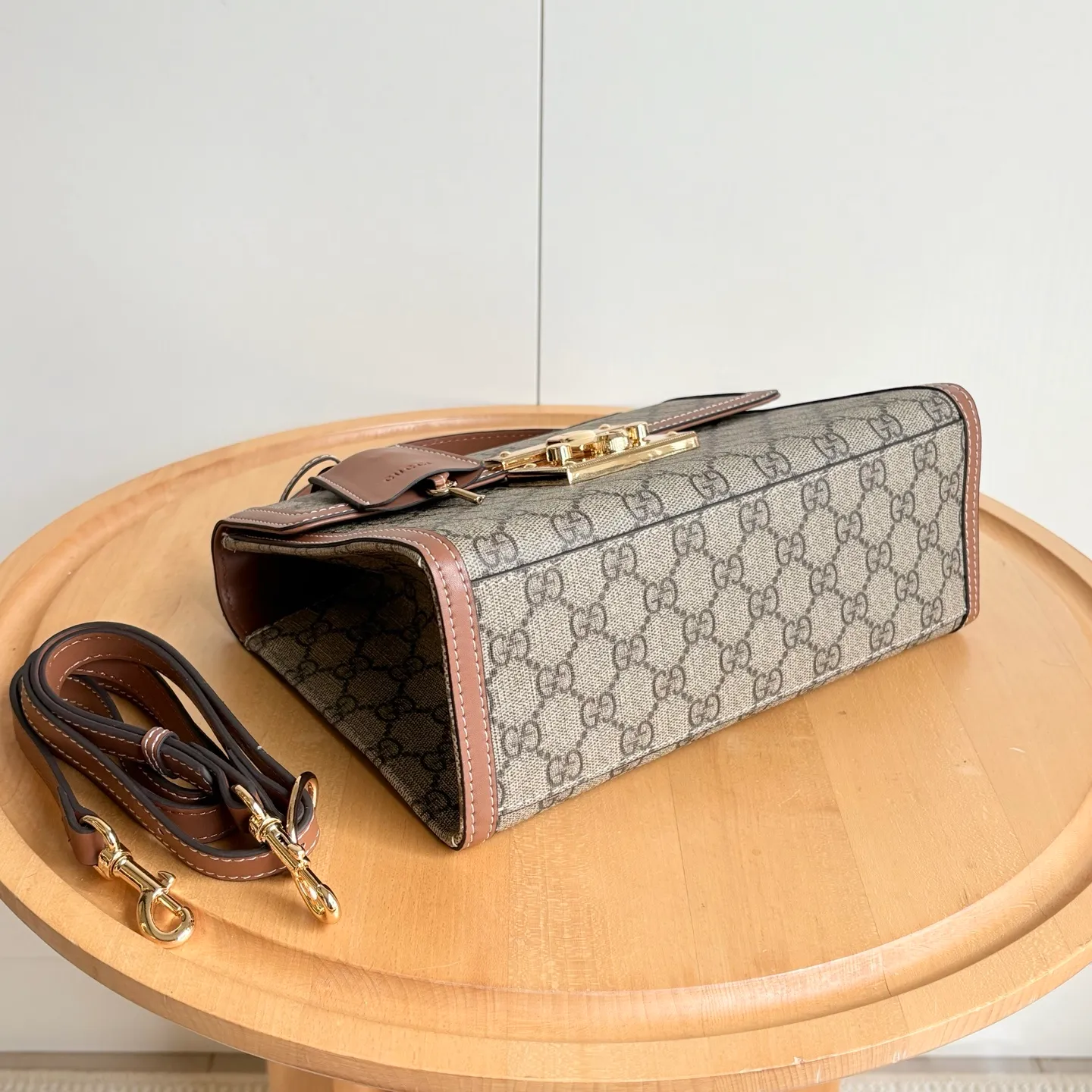 All Categories Official Website "Brand Women's Bags" Women's Bags 💙 GUCCI 2026 New GUCCI Crossbody Bag