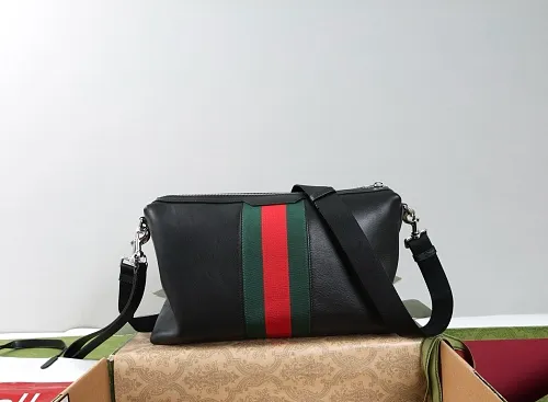 All categories Official website "Brand Women's Bags" Women's Bags 💙 GUCCI 2026 GUCCI new crossbody shoulder bag