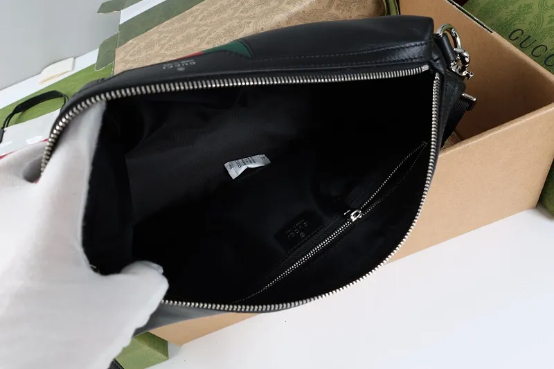 All categories Official website "Brand Women's Bags" Women's Bags 💙 GUCCI 2026 GUCCI new crossbody shoulder bag