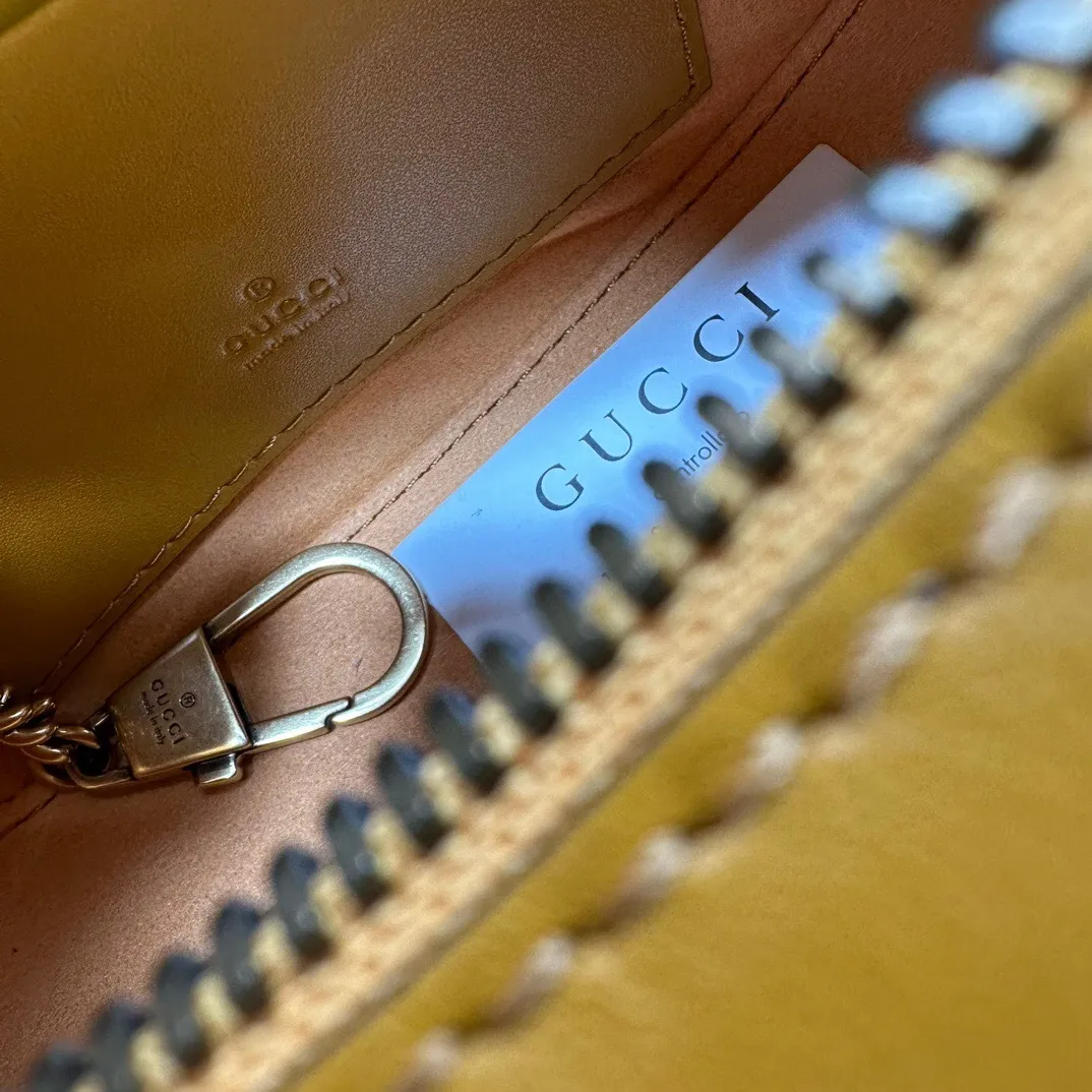 All Categories Official Website "Brand Women's Bags" Women's Bags 💙 GUCCI 2025 New GUCCI Crossbody Bag