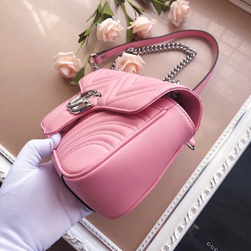 All categories Official website "Brand Women's Bags" Women's Bags 💙 GUCCI Fine imitation Gucci, high imitation Gucci bags, Gucci crossbody bags, 2022 official latest version Gucci crossbody bags, Gucci bag factory, recommended bags, size: 26-15-7CM