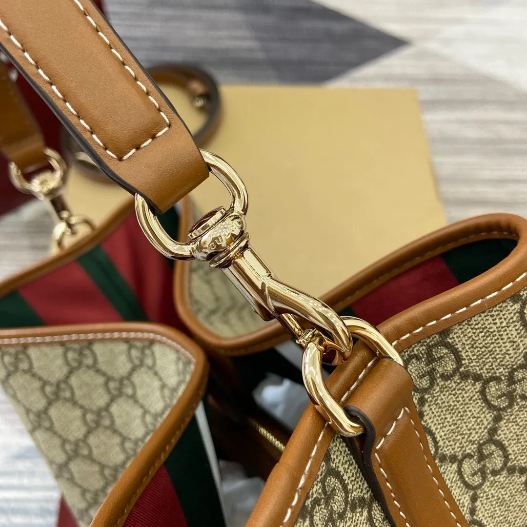 All Categories Official Website "Brand Women's Bags" Women's Bags 💙 GUCCI 2025 New GUCCI Crossbody Bag