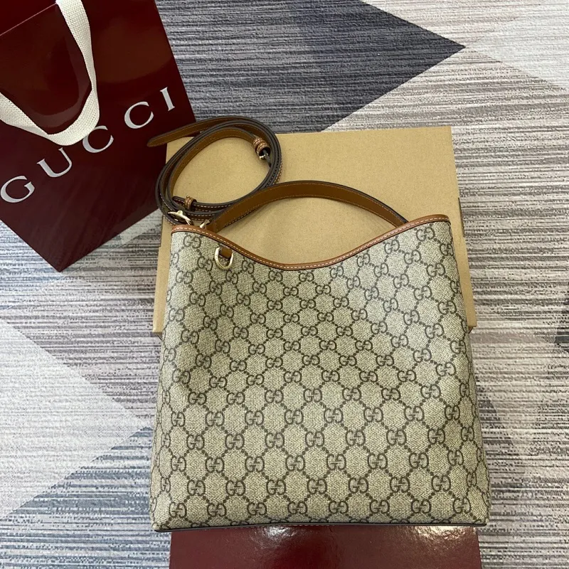 All Categories Official Website "Brand Women's Bags" Women's Bags 💙 GUCCI 2025 New GUCCI Crossbody Bag