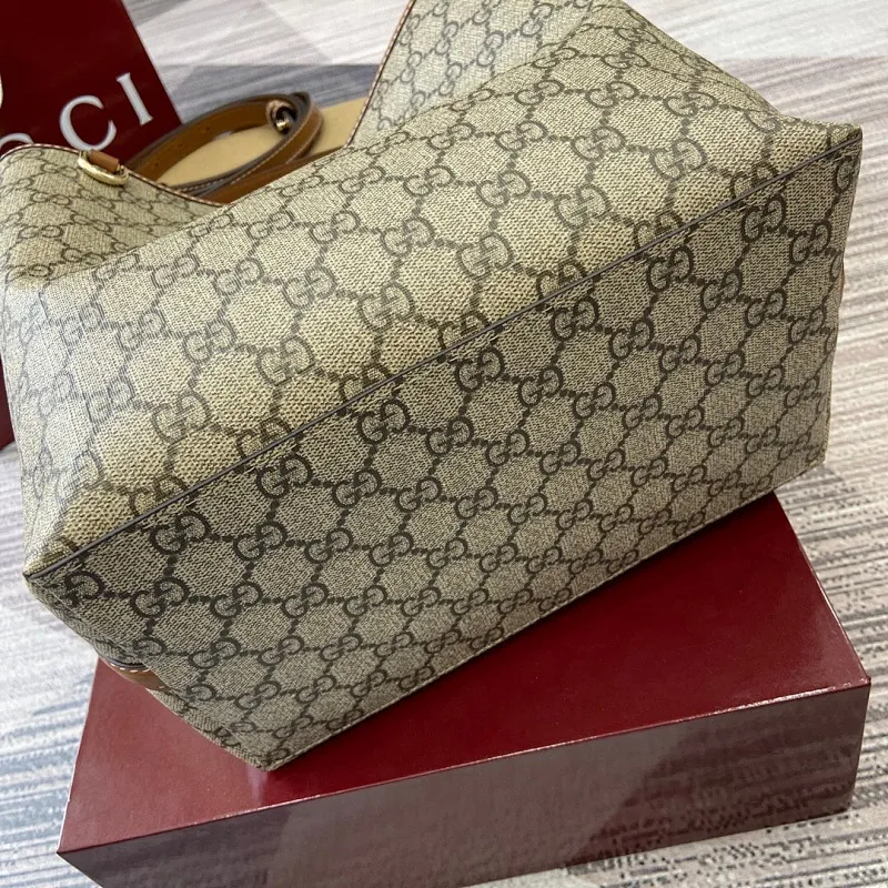 All Categories Official Website "Brand Women's Bags" Women's Bags 💙 GUCCI 2025 New GUCCI Crossbody Bag
