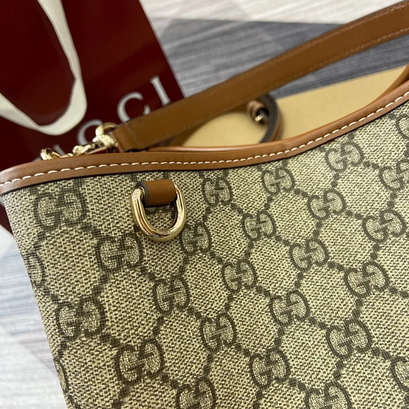 All Categories Official Website "Brand Women's Bags" Women's Bags 💙 GUCCI 2025 New GUCCI Crossbody Bag