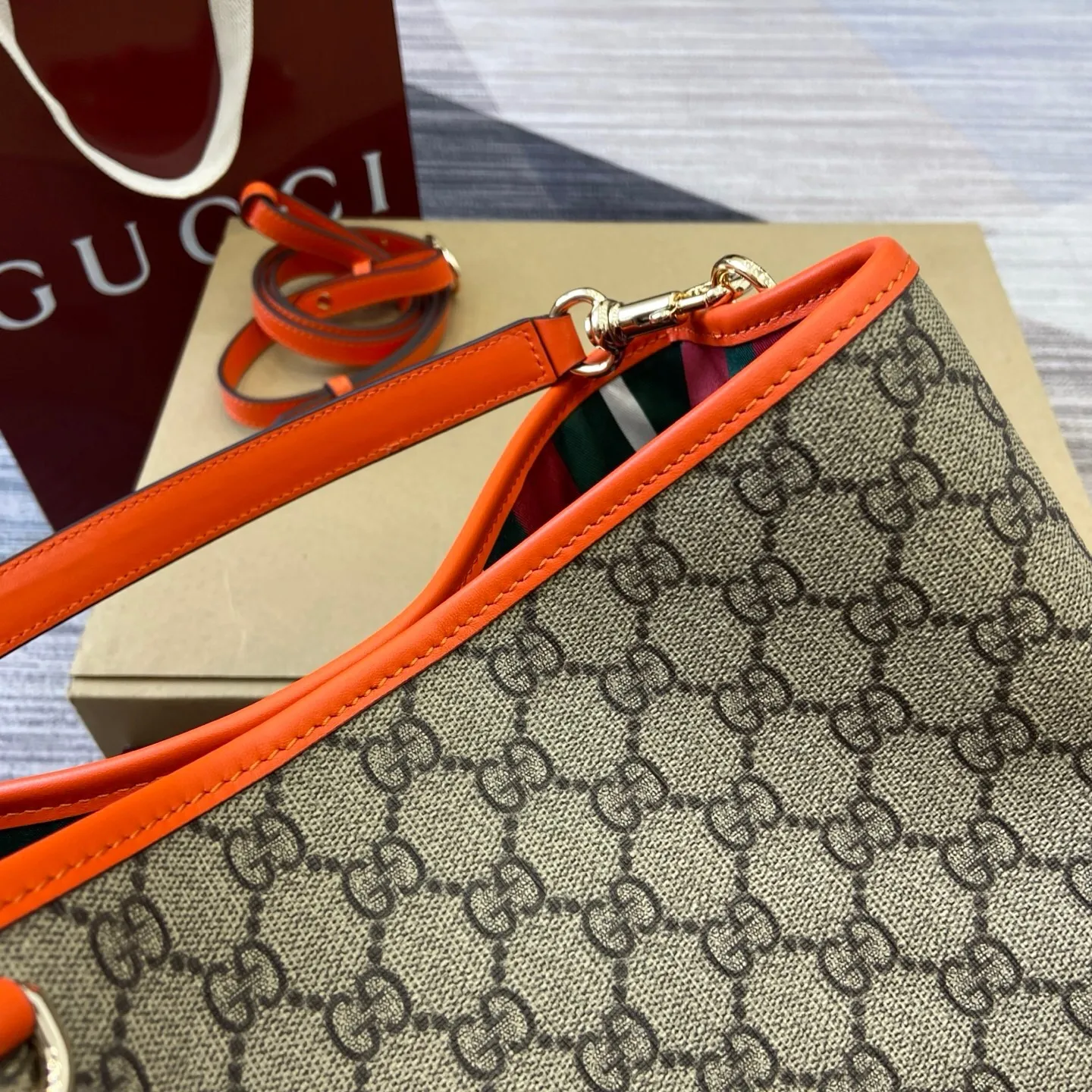 All Categories Official Website "Brand Women's Bags" Women's Bags 💙 GUCCI 2025 New GUCCI Crossbody Bag