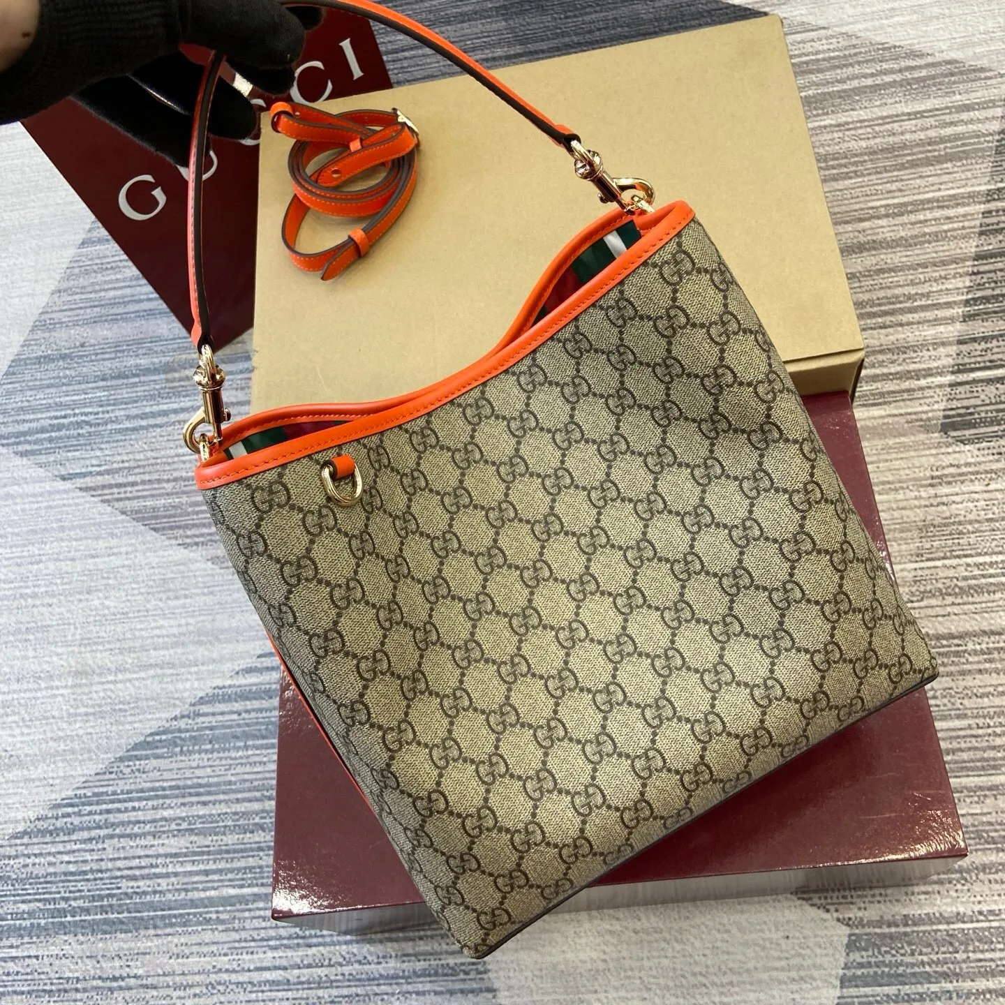 All Categories Official Website "Brand Women's Bags" Women's Bags 💙 GUCCI 2025 New GUCCI Crossbody Bag