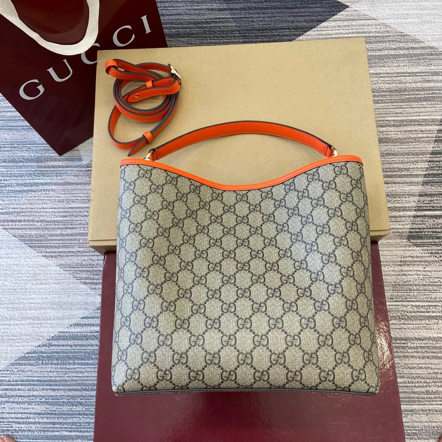 All Categories Official Website "Brand Women's Bags" Women's Bags 💙 GUCCI 2025 New GUCCI Crossbody Bag