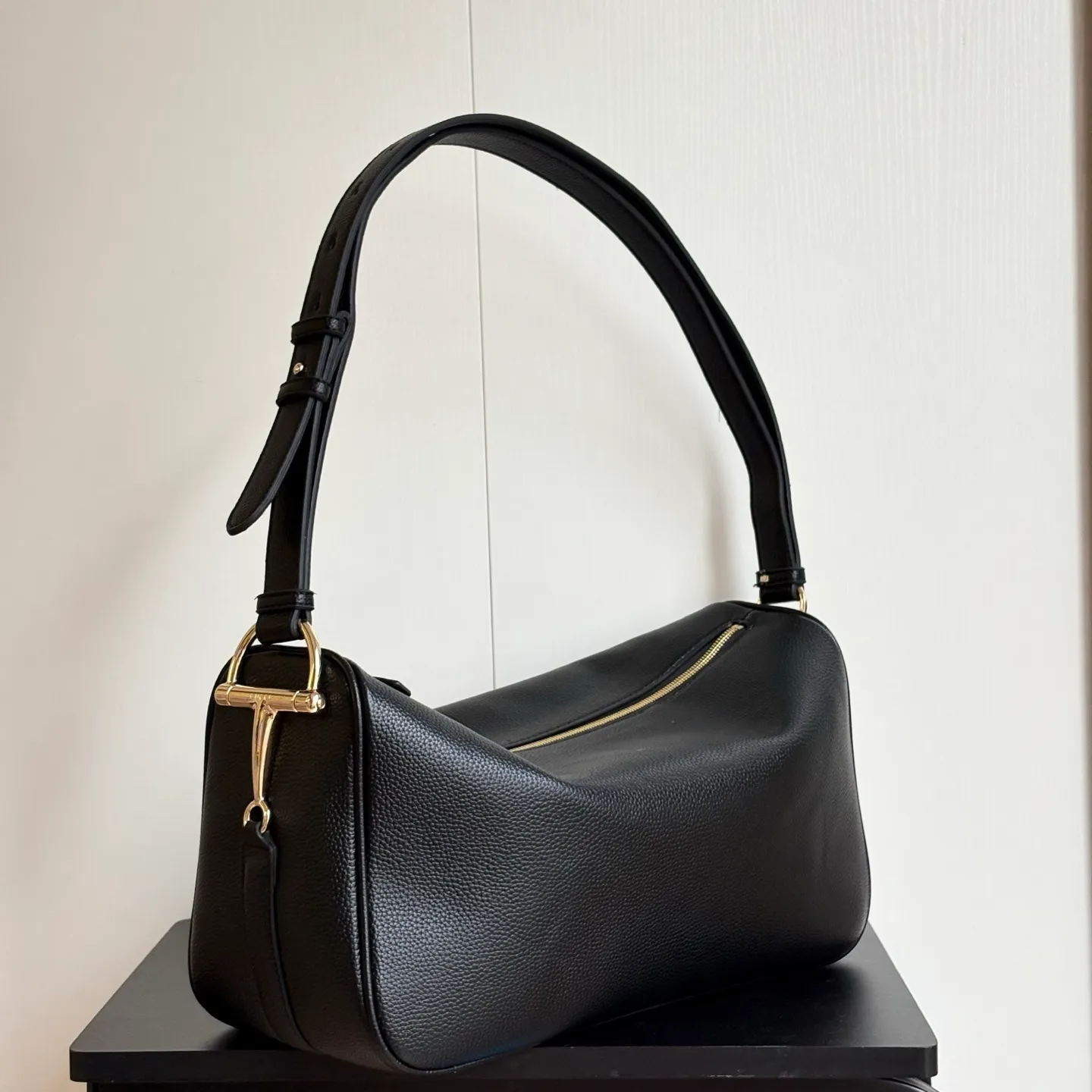 All Categories Official Website "Brand Women's Bags" Women's Bags 💙 GUCCI 2026 New GUCCI Underarm Bag