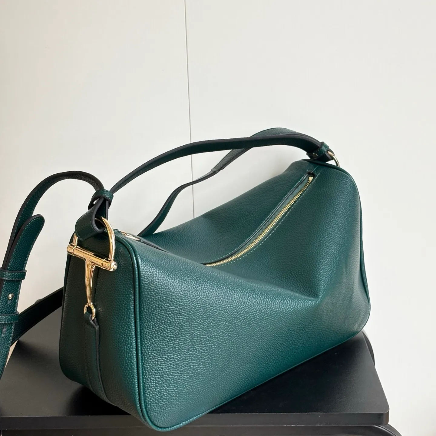 All Categories Official Website "Brand Women's Bags" Women's Bags 💙 GUCCI 2026 New GUCCI Underarm Bag