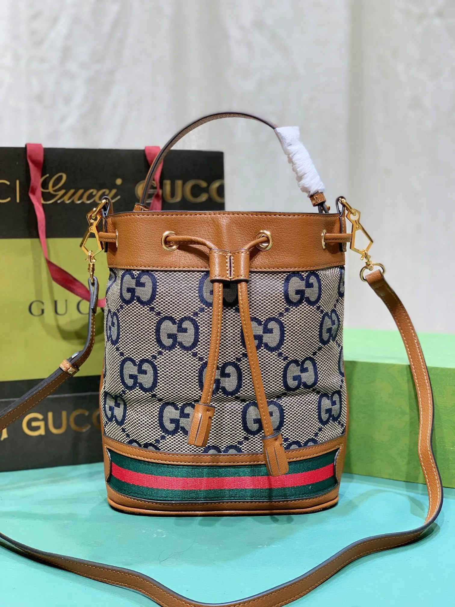 All categories Official website "Brand Women's Bags" Women's Bags 💙 GUCCI 2023 latest GUCCI bucket bag