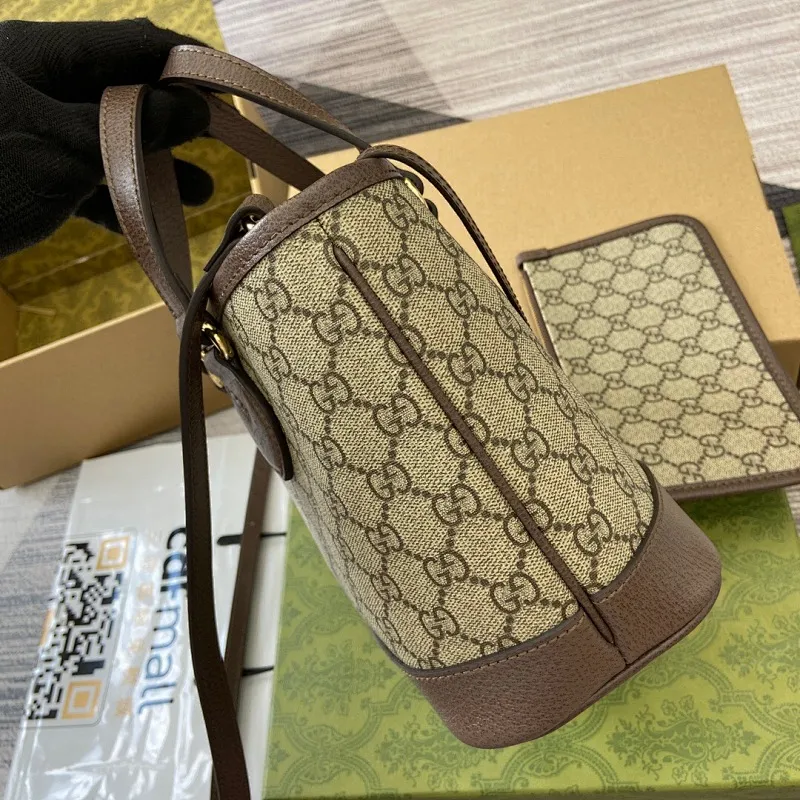 All Categories Official Website "Brand Women's Bags" Women's Bags 💙 GUCCI 2025 New GUCCI Crossbody Bag