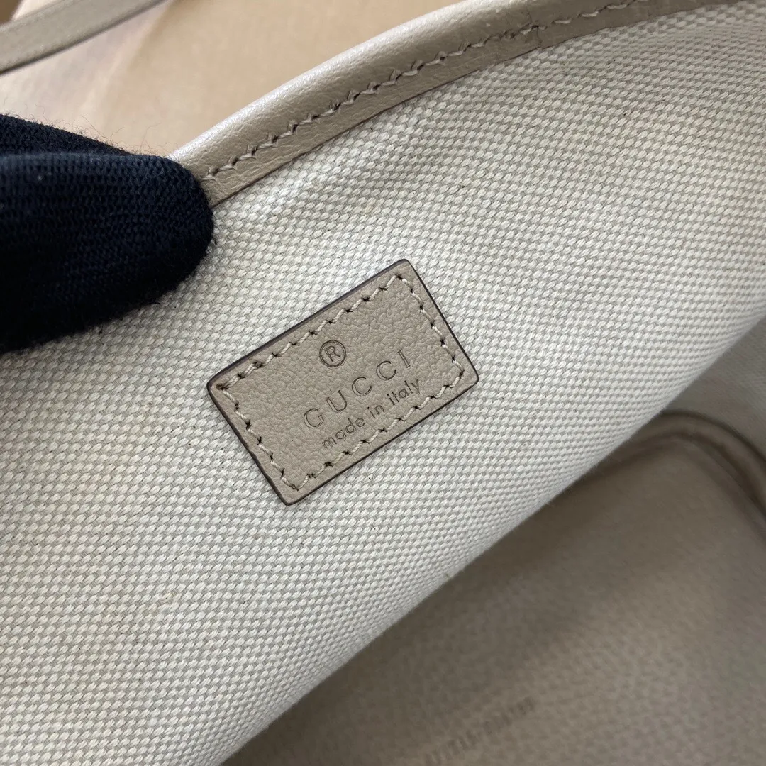 All Categories Official Website "Brand Women's Bags" Women's Bags 💙 GUCCI 2025 New GUCCI Crossbody Bag