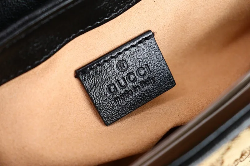All categories Official website "Brand Women's Bags" Women's Bags 💙 GUCCI 2022 official new Gucci crossbody bag wholesale Original order quality 58003200 Size: 21-15.5-8 Cm