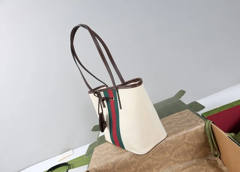 All Categories Official Website "Brand Women's Bags" Women's Bags 💙 GUCCI 2026 Classic GUCCI Print Crossbody Bag