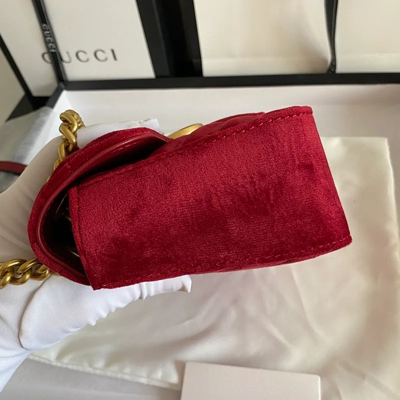 All categories Official website "Brand Women's Bags" Women's Bags 💙 GUCCI 2022 official new Gucci crossbody bag wholesale Original order quality 58002000 Size: 22-13-6Cm
