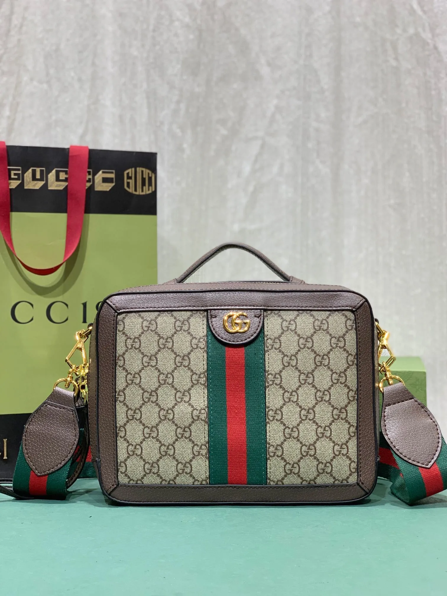 All categories Official website "Brand Women's Bags" Women's Bags 💙 GUCCI 2023 latest GUCCI crossbody bag