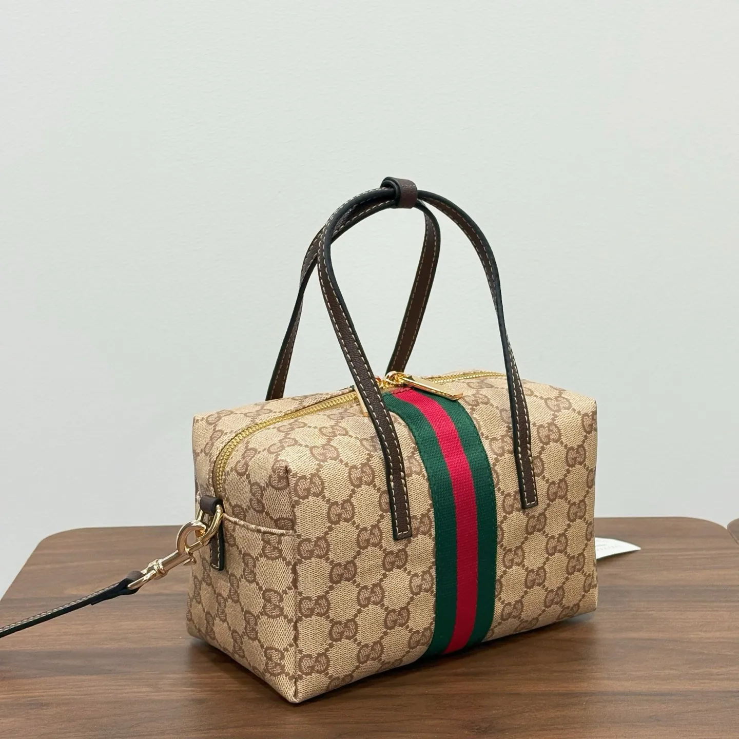 All Categories Official Website "Brand Women's Bags" Women's Bags 💙 GUCCI 2026 New GUCCI Crossbody Bag