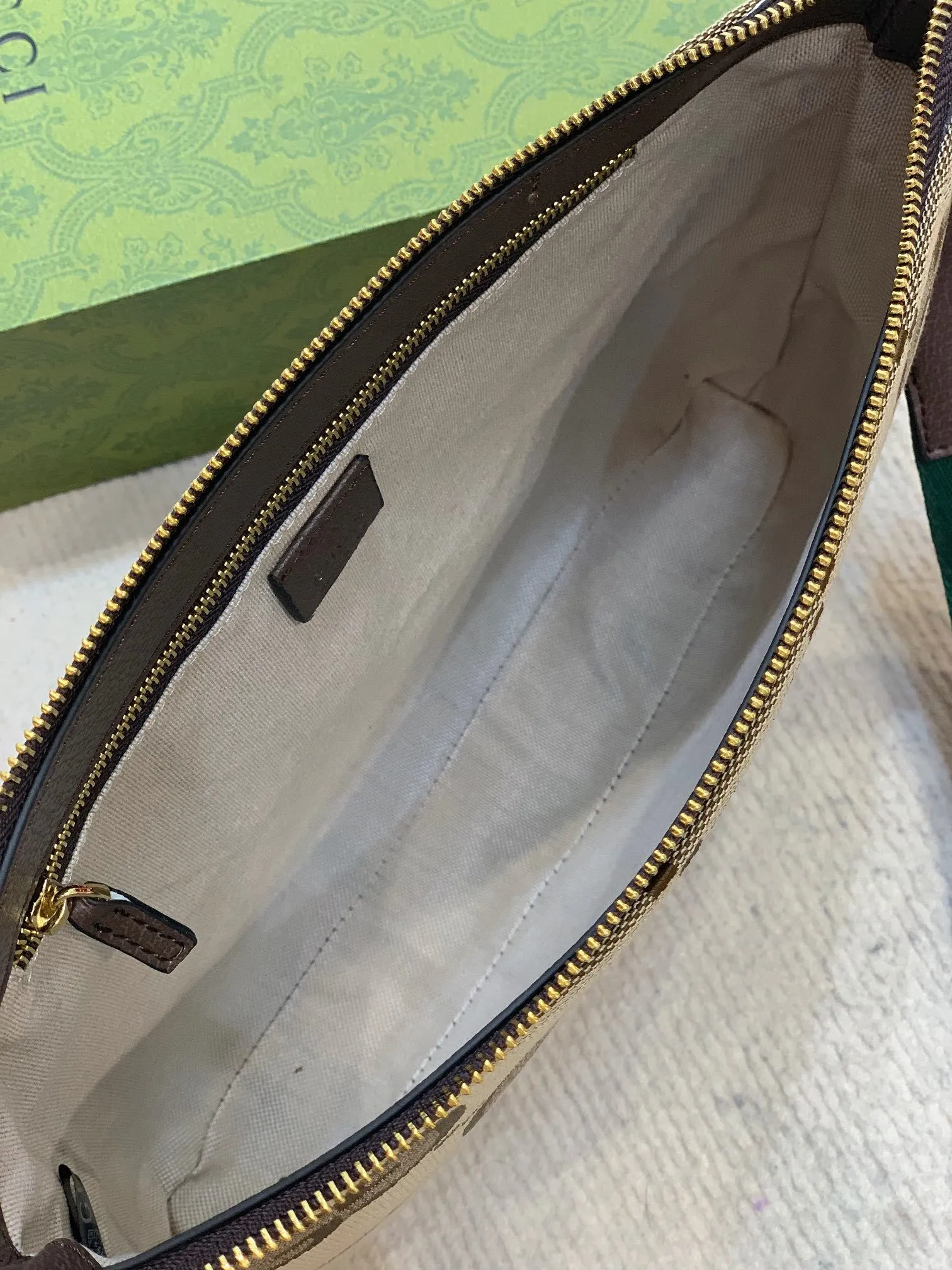 All categories Official website "Brand Women's Bags" Women's Bags 💙 GUCCI 2023 latest GUCCI crossbody bag