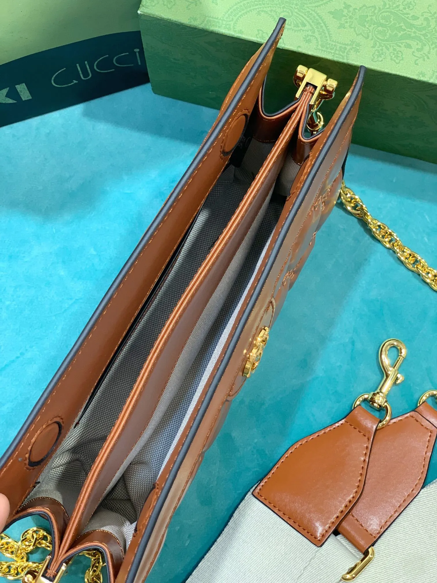 All categories Official website "Brand Women's Bags" Women's Bags 💙 GUCCI 2023 latest GUCCI crossbody bag