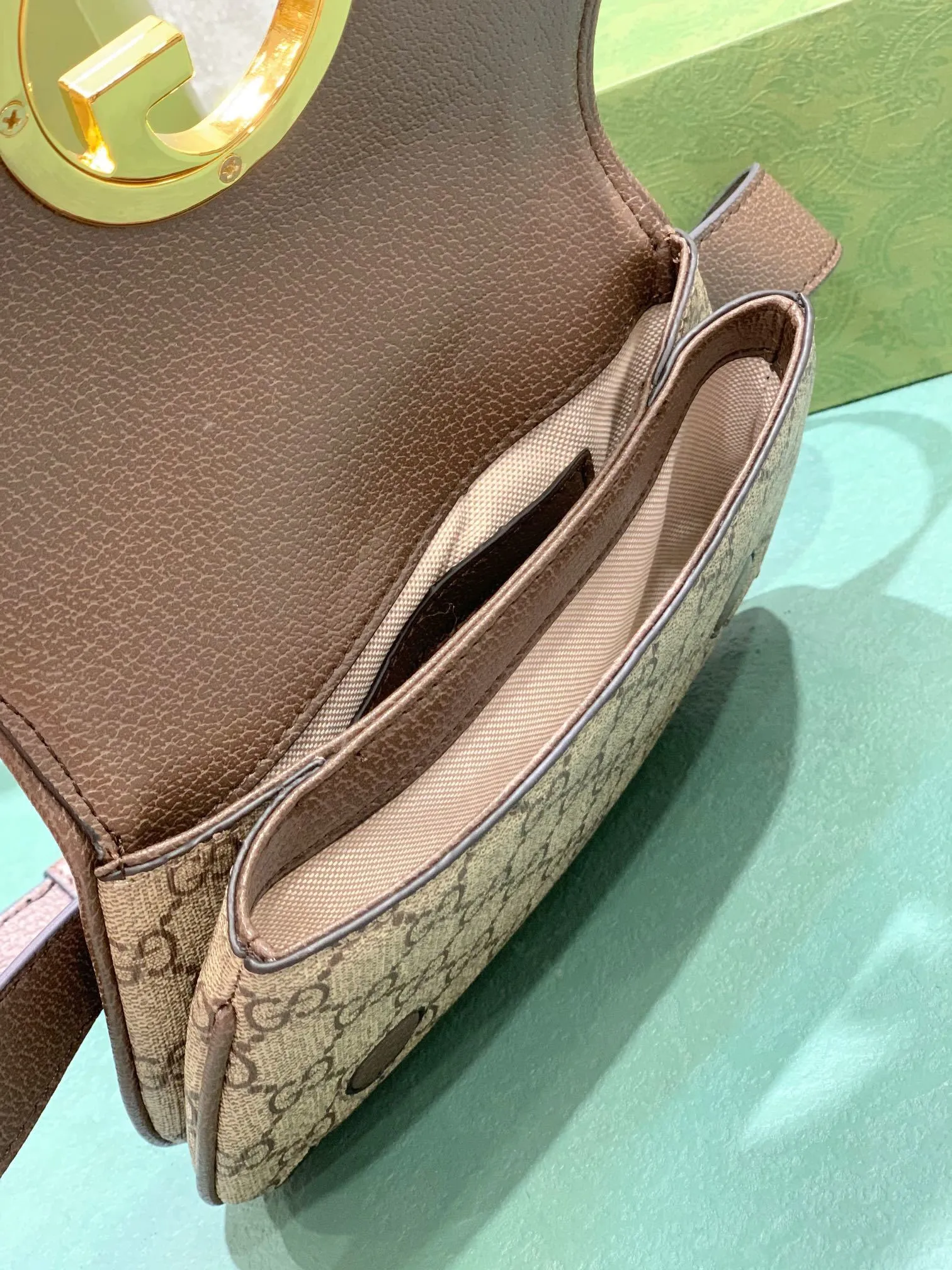 All categories Official website "Brand Women's Bags" Women's Bags 💙 GUCCI 2023 latest GUCCI crossbody bag