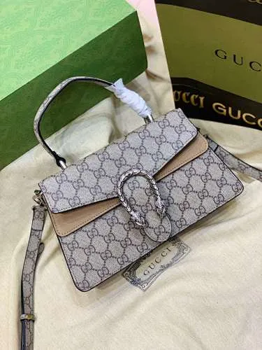 All categories Official website "Brand Women's Bags" Women's Bags 💙 GUCCI 2023 latest GUCCI crossbody bag