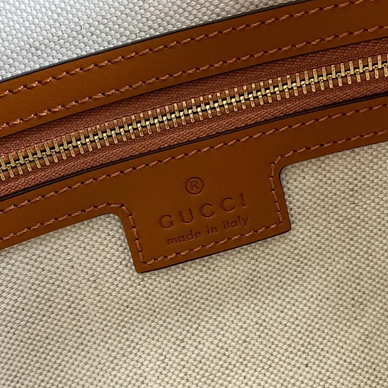 All Categories Official Website "Brand Women's Bags" Women's Bags 💙 GUCCI 2025 New GUCCI Crossbody Bag