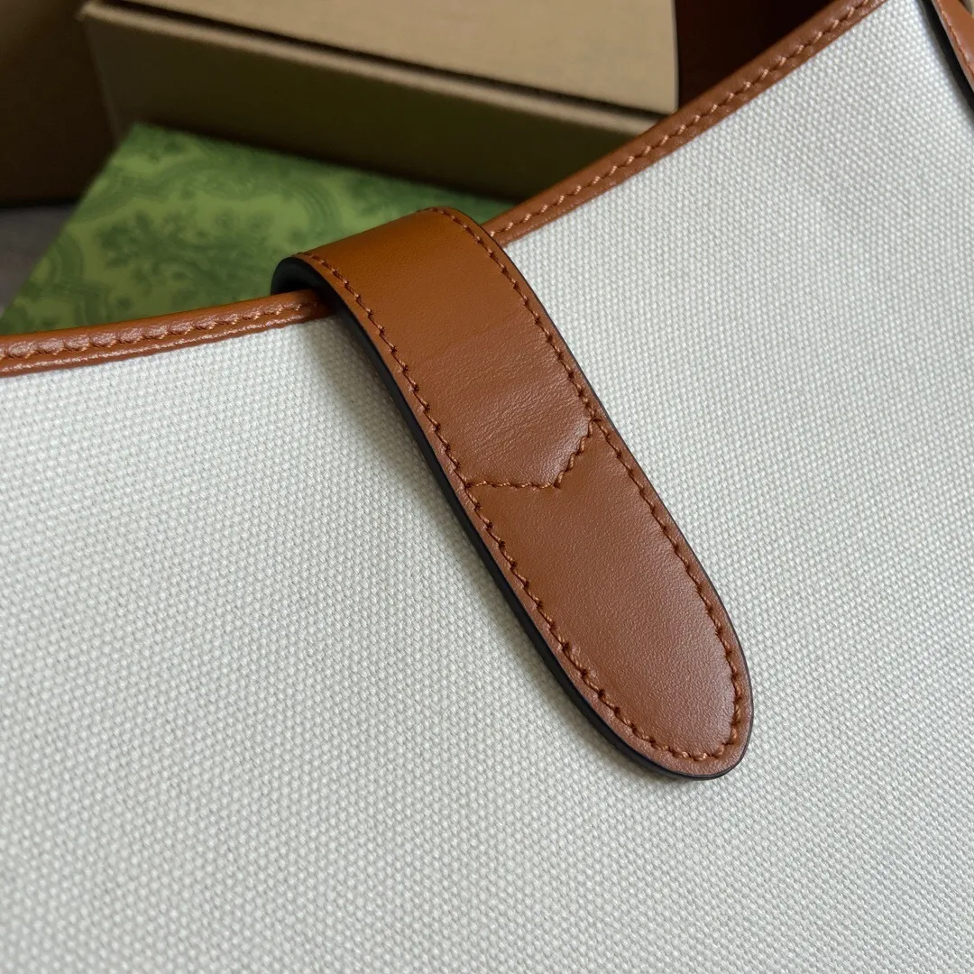 All Categories Official Website "Brand Women's Bags" Women's Bags 💙 GUCCI 2025 New GUCCI Crossbody Bag