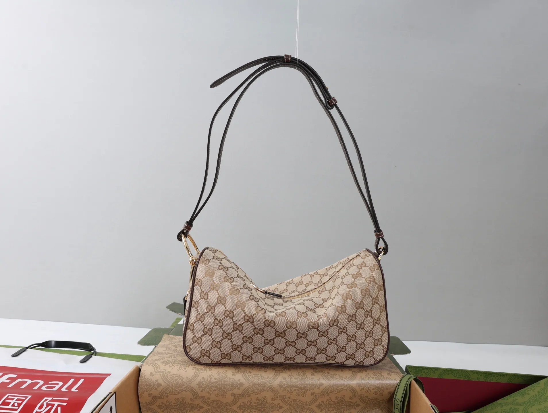 All Categories Official Website "Brand Women's Bags" Women's Bags 💙 GUCCI 2026 GUCCI New Underarm Shoulder Bag