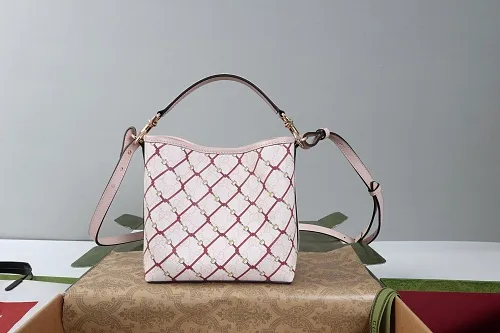 All categories Official website "Brand Women's Bags" Women's Bags 💙 GUCCI 2026 GUCCI new crossbody shoulder bag