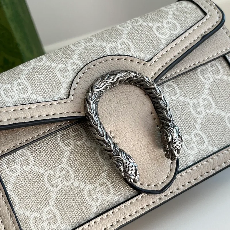 All categories Official website "Brand Women's Bags" Women's Bags 💙 GUCCI 2024 latest GUCCI crossbody bag