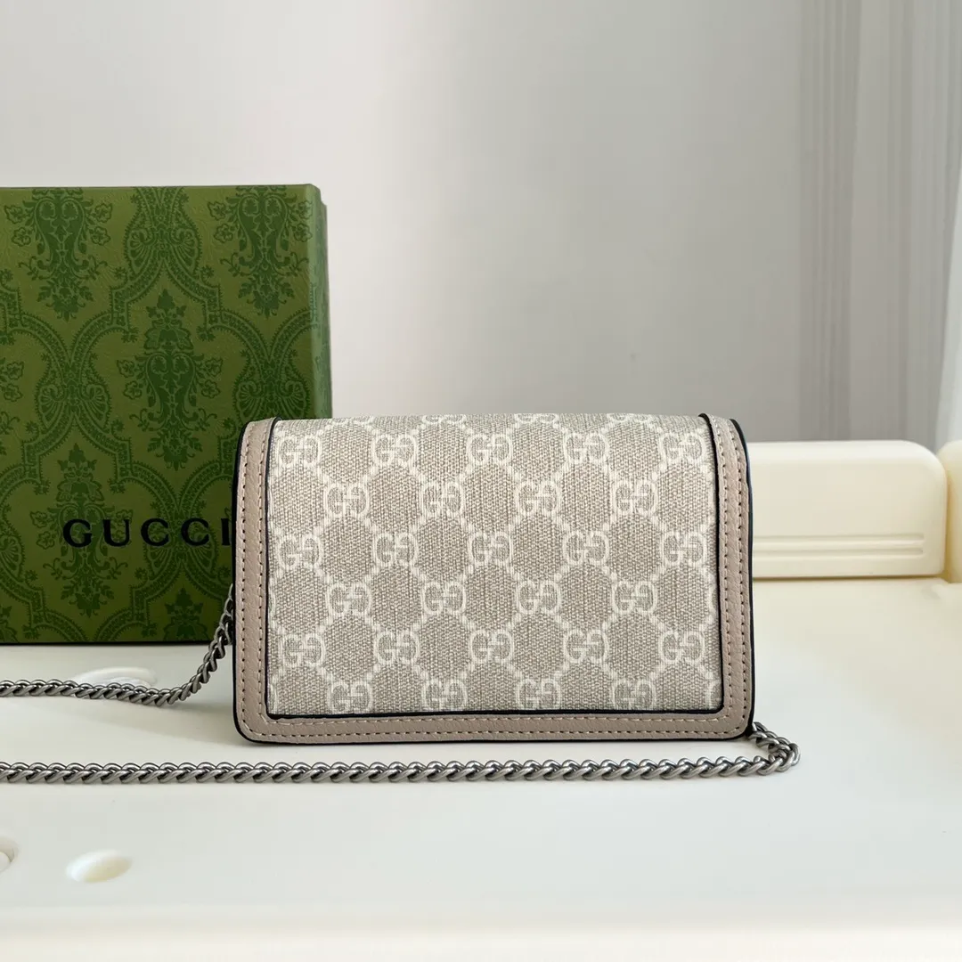 All categories Official website "Brand Women's Bags" Women's Bags 💙 GUCCI 2024 latest GUCCI crossbody bag